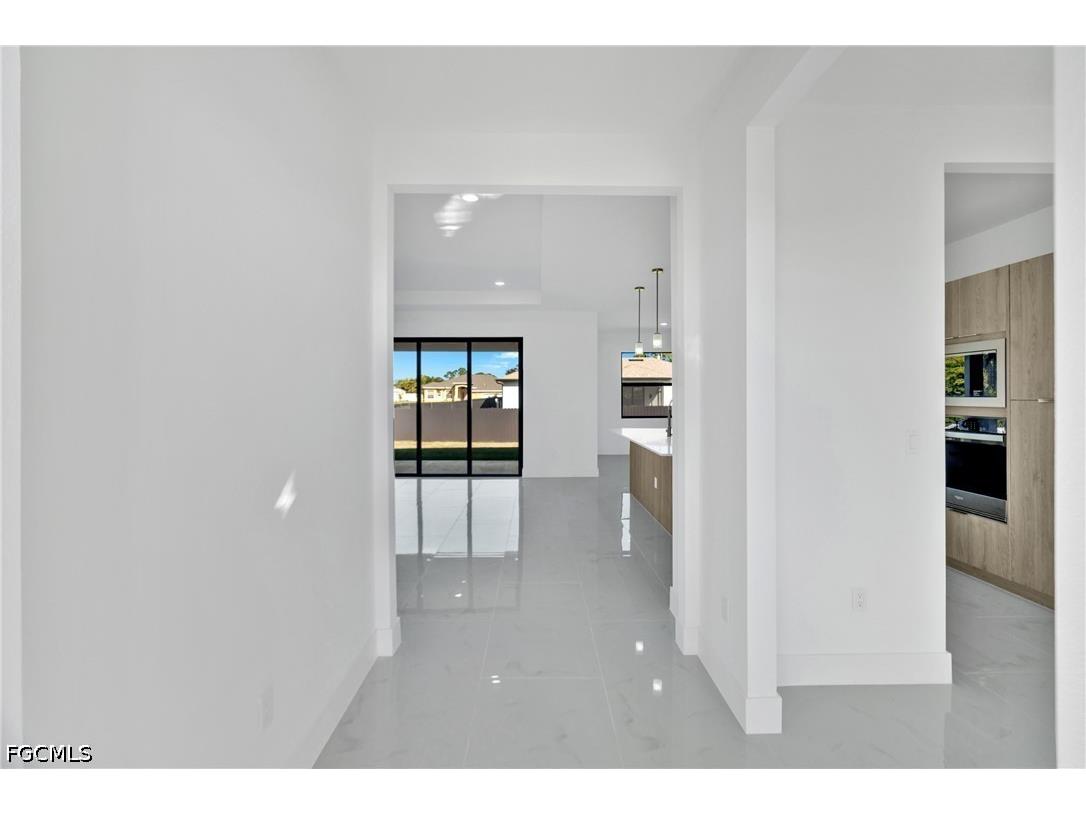 761 Nina Avenue S Lehigh Acres FL 33974 2026015315 image8