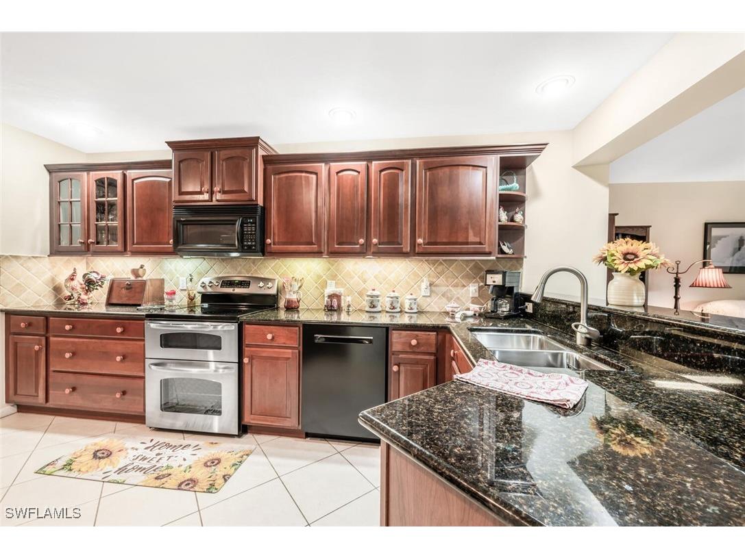 761 Pine Vale Drive Naples FL 34104 225078270 image11