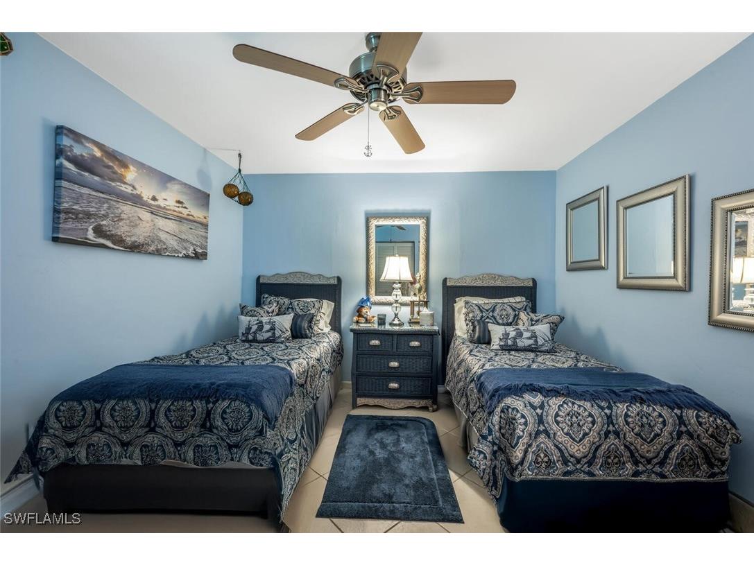 761 Pine Vale Drive Naples FL 34104 225078270 image20