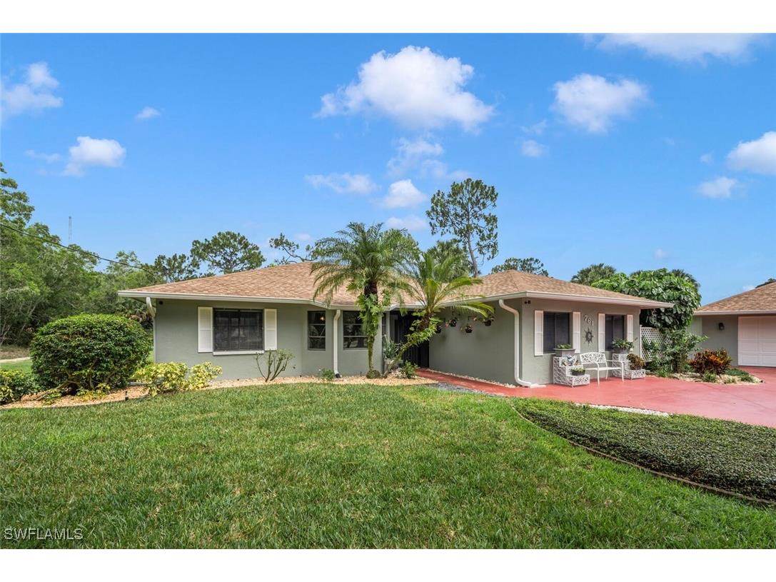 761 Pine Vale Drive Naples FL 34104 225078270 image4