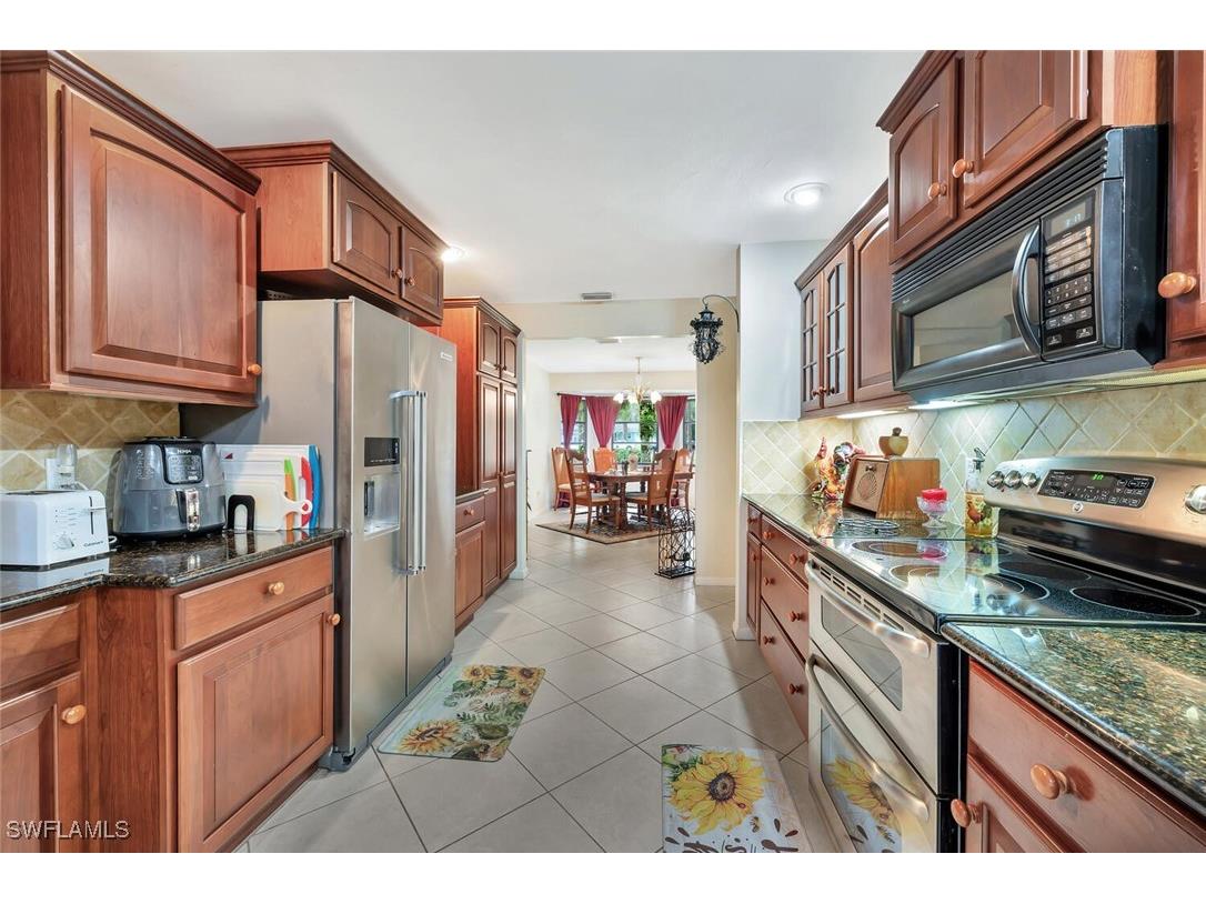 761 Pine Vale Drive Naples FL 34104 225078270 image9