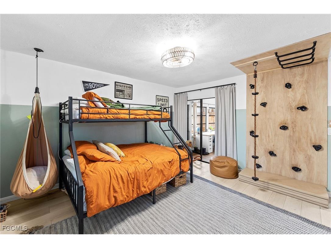 7612 Carrier Road Fort Myers FL 33967 2025026324 image25