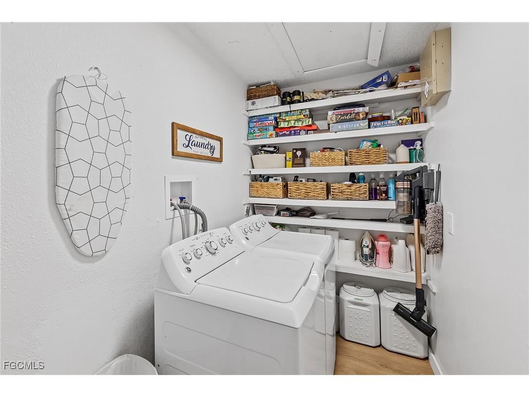 7612 Carrier Road Fort Myers FL 33967 2025026324 image28