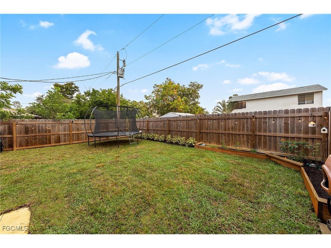 7612 Carrier Road Fort Myers FL 33967 2025026324 image37