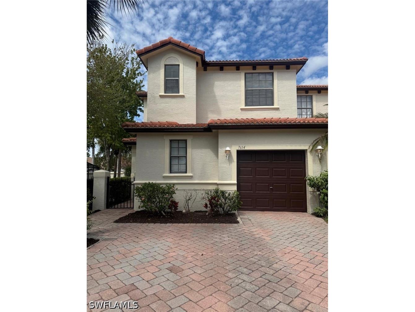 7614 Bristol Circle Naples FL 34120 226019375 image1