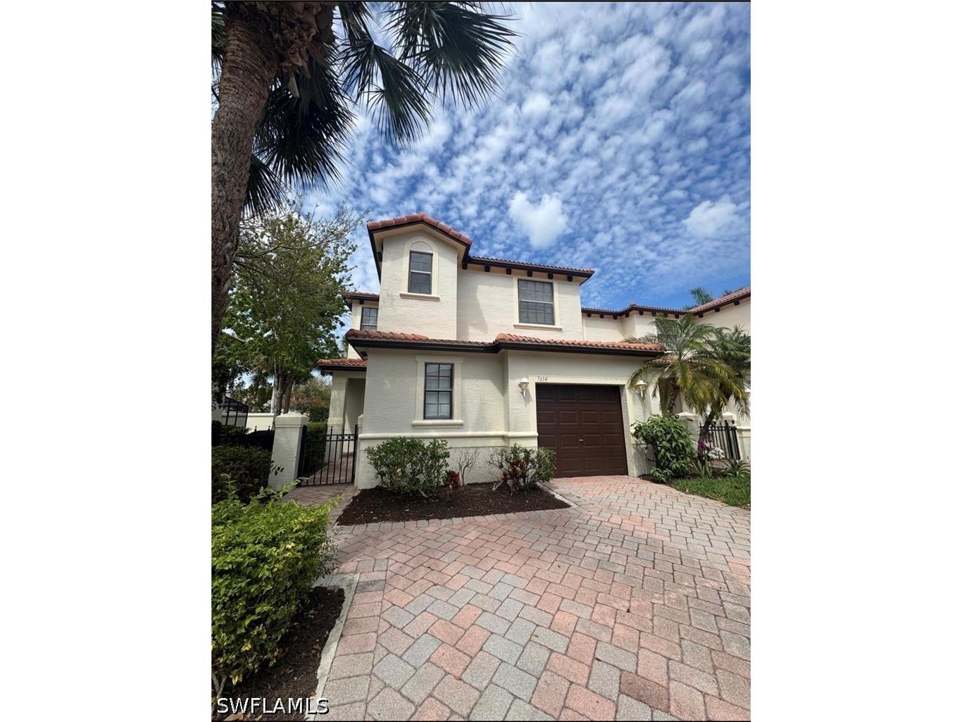 7614 Bristol Circle Naples FL 34120 226019375 image2