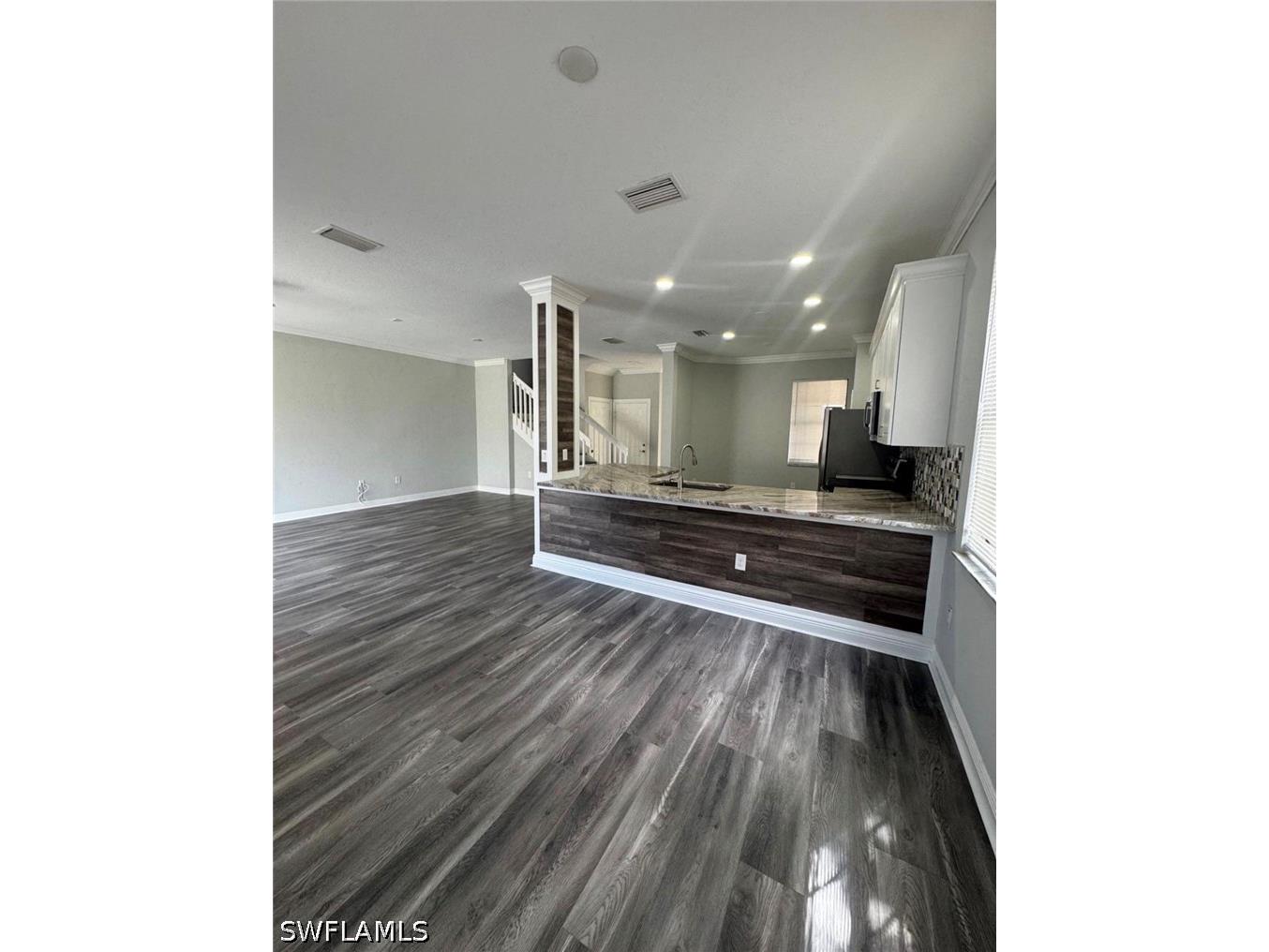 7614 Bristol Circle Naples FL 34120 226019375 image5
