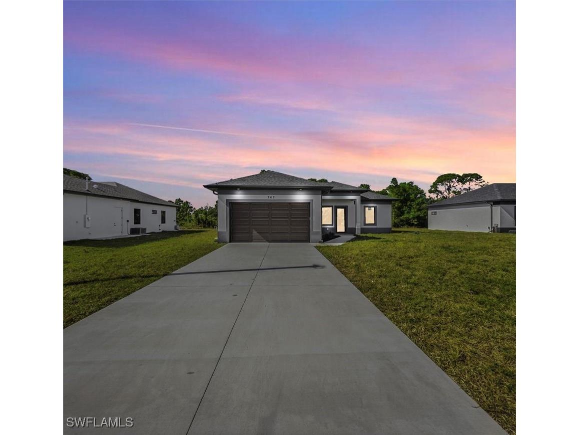 762 Bianca Avenue S Lehigh Acres FL 33974 226003727 image1