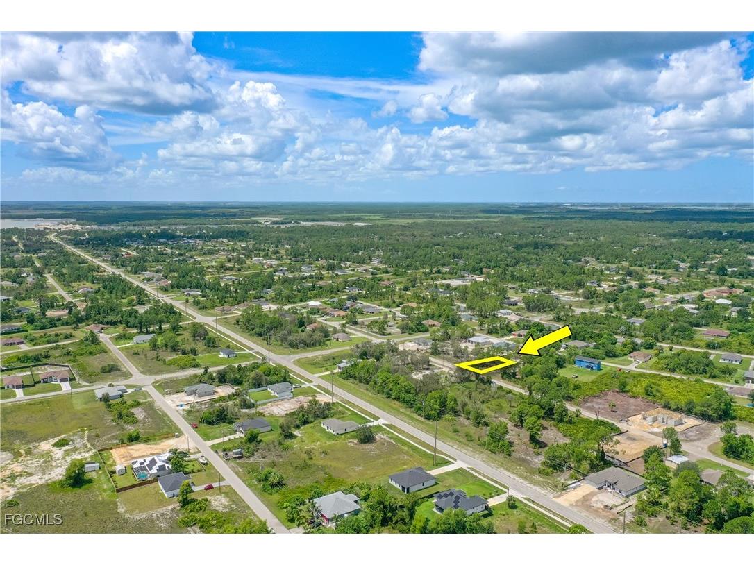 762 Crystal Avenue S Lehigh Acres FL 33974 2025004076 image9