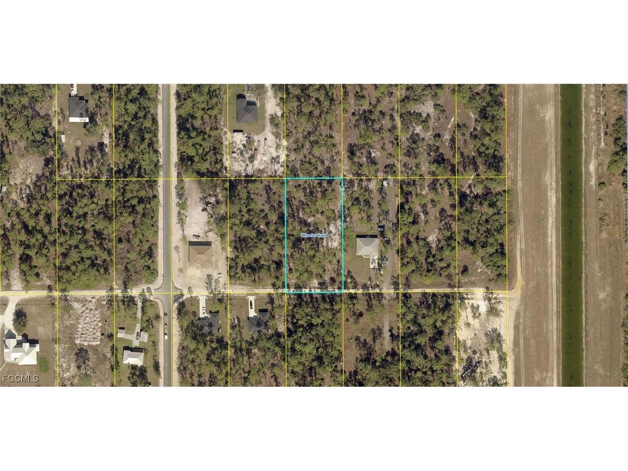7620 19th Place Labelle FL 33935 2026005208 image2