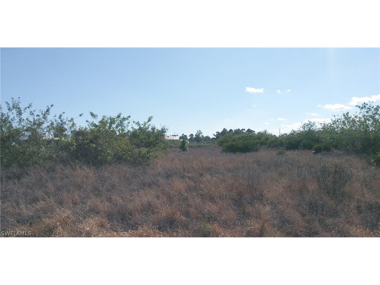 7621 16th Place Labelle FL 33935 223006920 image1