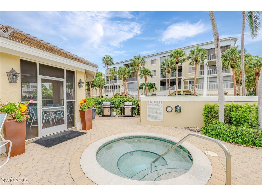 7622 Pebble Creek Circle #102 Naples FL 34108 225066447 image23