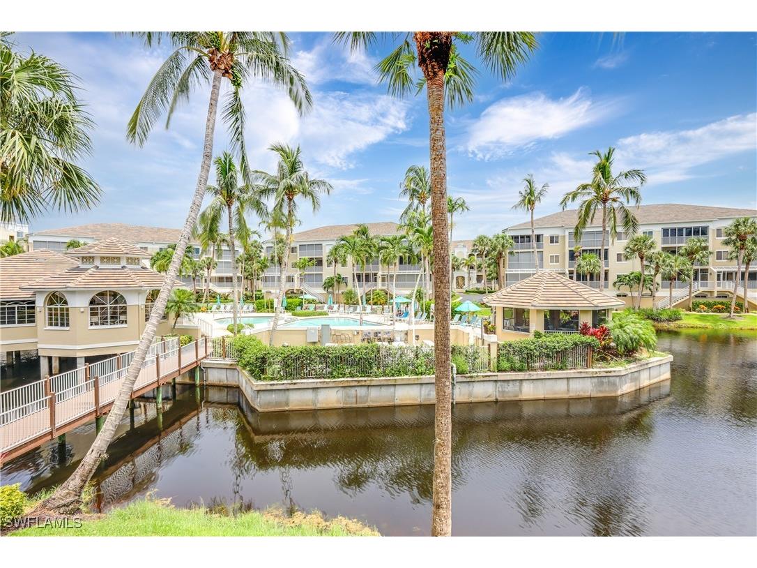 7622 Pebble Creek Circle #102 Naples FL 34108 225066447 image25