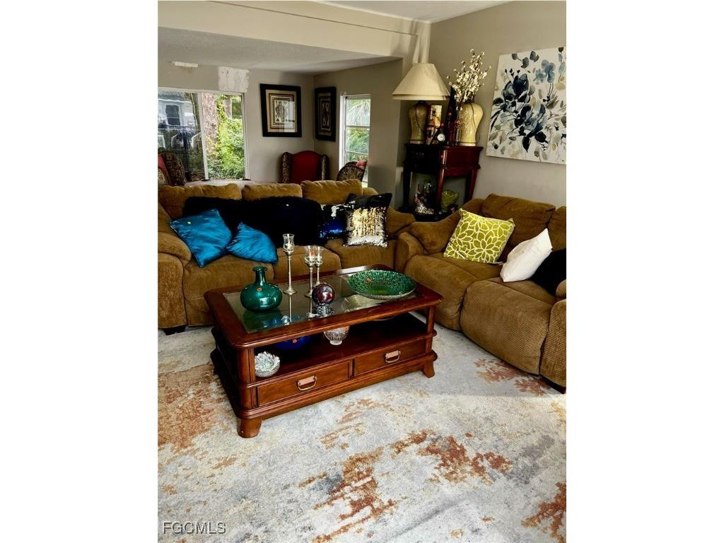 7623/7621 Breeze Drive North Fort Myers FL 33917 2025010656 image35