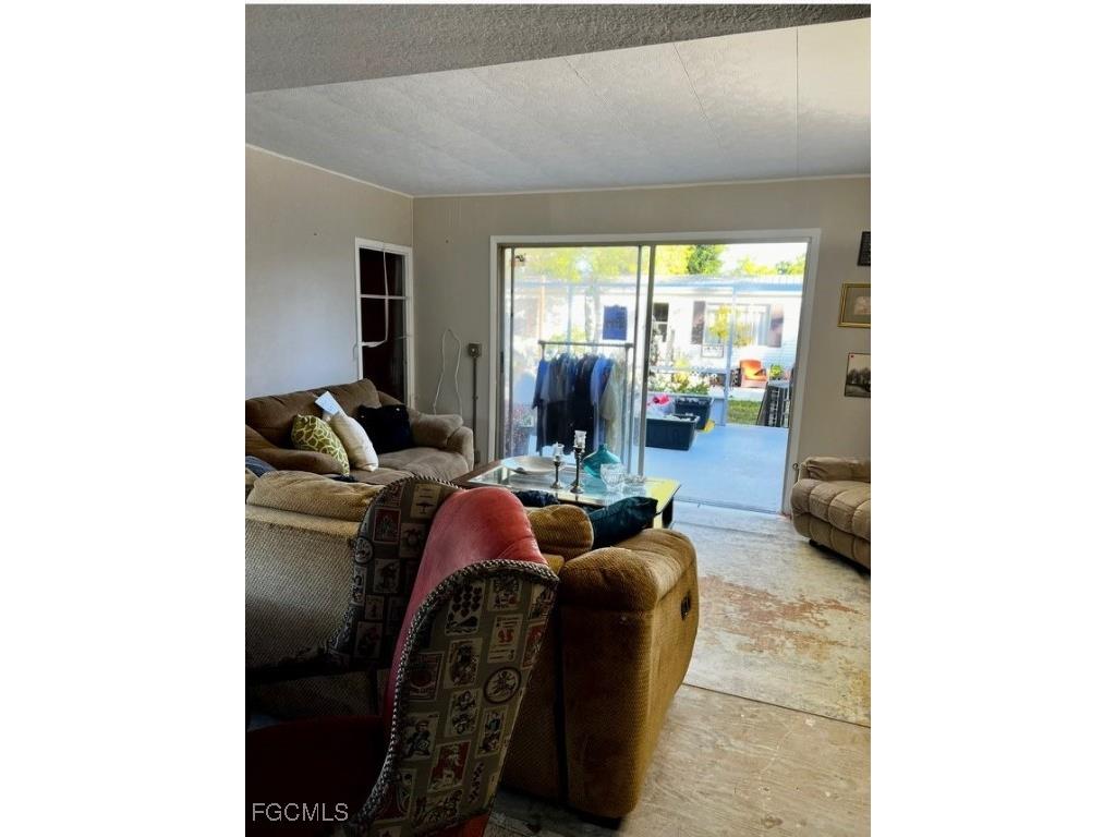 7623/7621 Breeze Drive North Fort Myers FL 33917 2025010656 image37