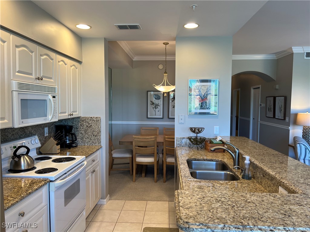 7625 Arbor Lakes Court #332 Naples FL 34112 225068654 image11