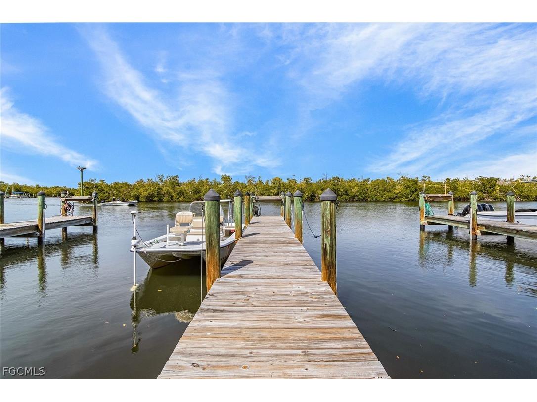 7628 Captains Harbor Drive #404 Bokeelia FL 33922 2026010817 image22