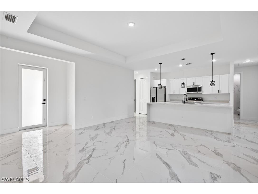 763 Cadis Street E Lehigh Acres FL 33974 226006854 image3