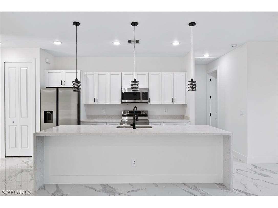 763 Cadis Street E Lehigh Acres FL 33974 226006854 image8