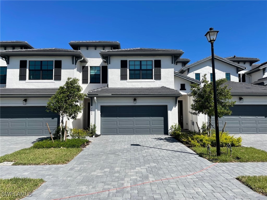 7630 Rockefeller Drive Naples FL 34119 226005015 image1