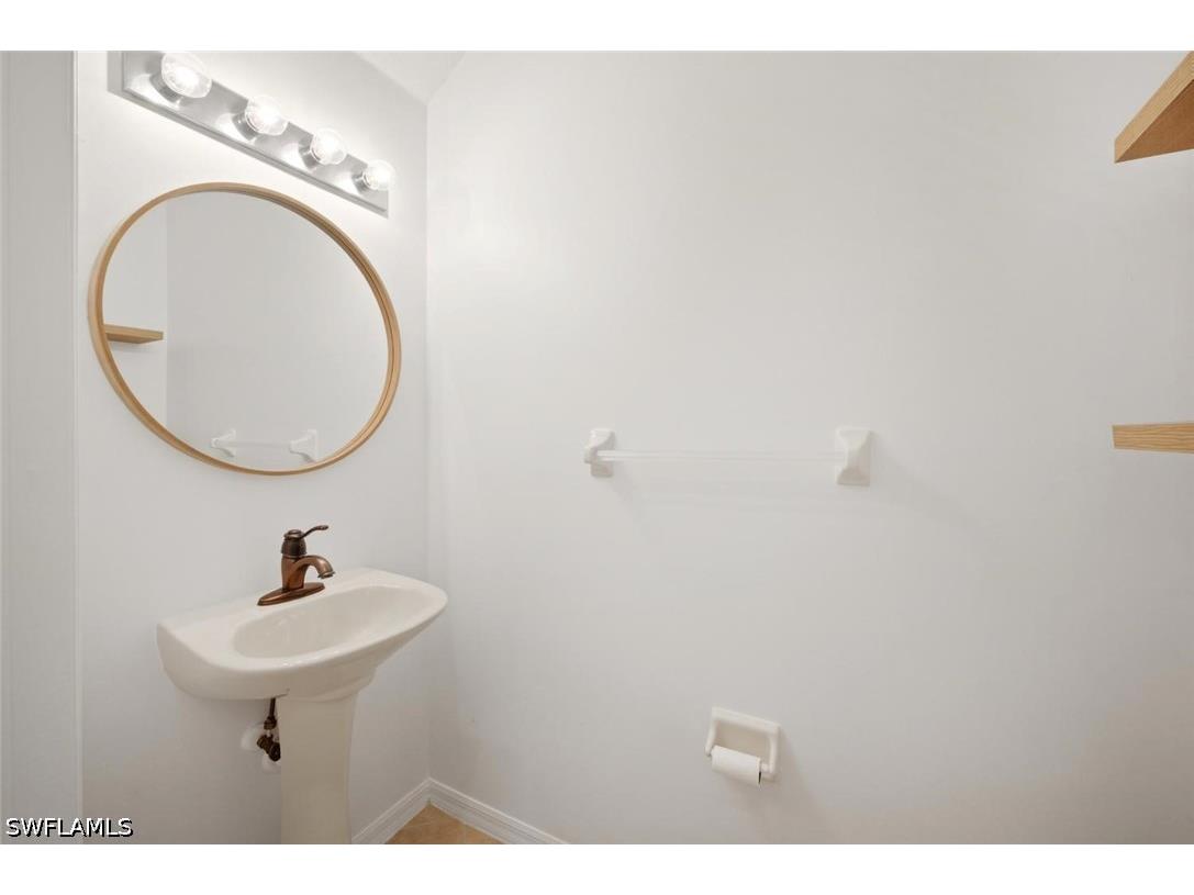 7631 Bristol Circle Naples FL 34120 226024561 image6