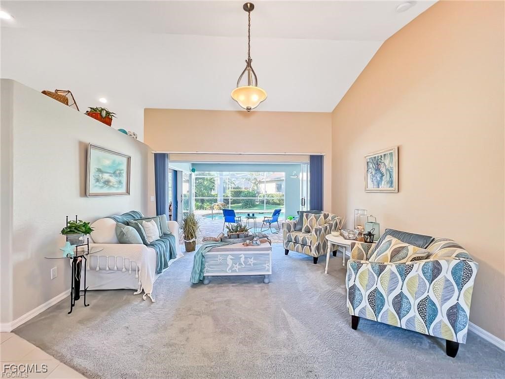 7631 Woodland Bend Circle Fort Myers FL 33912 2025023467 image2