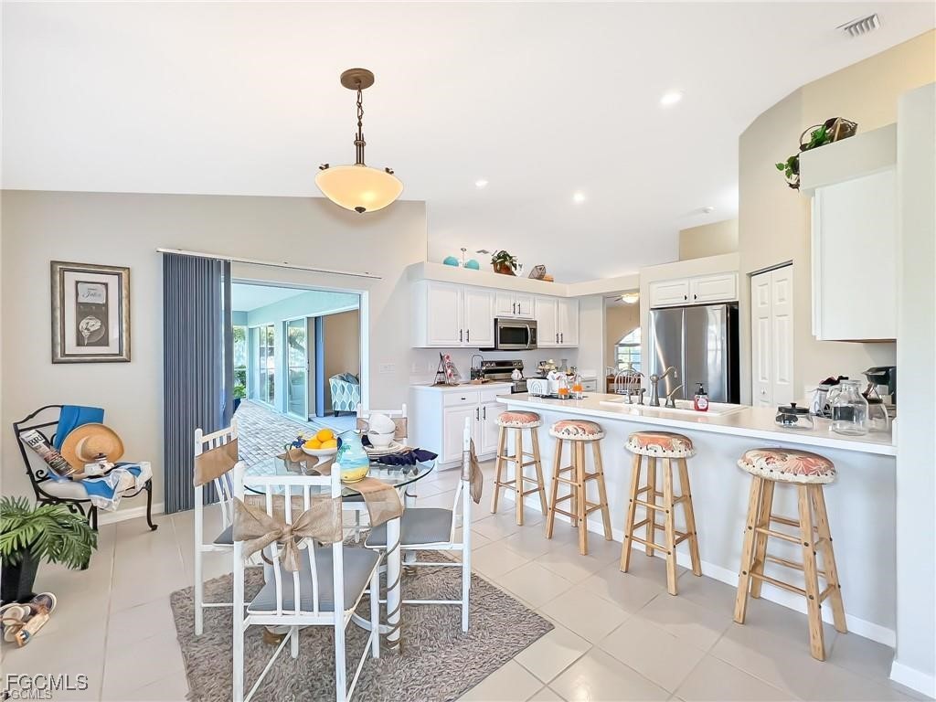 7631 Woodland Bend Circle Fort Myers FL 33912 2025023467 image8