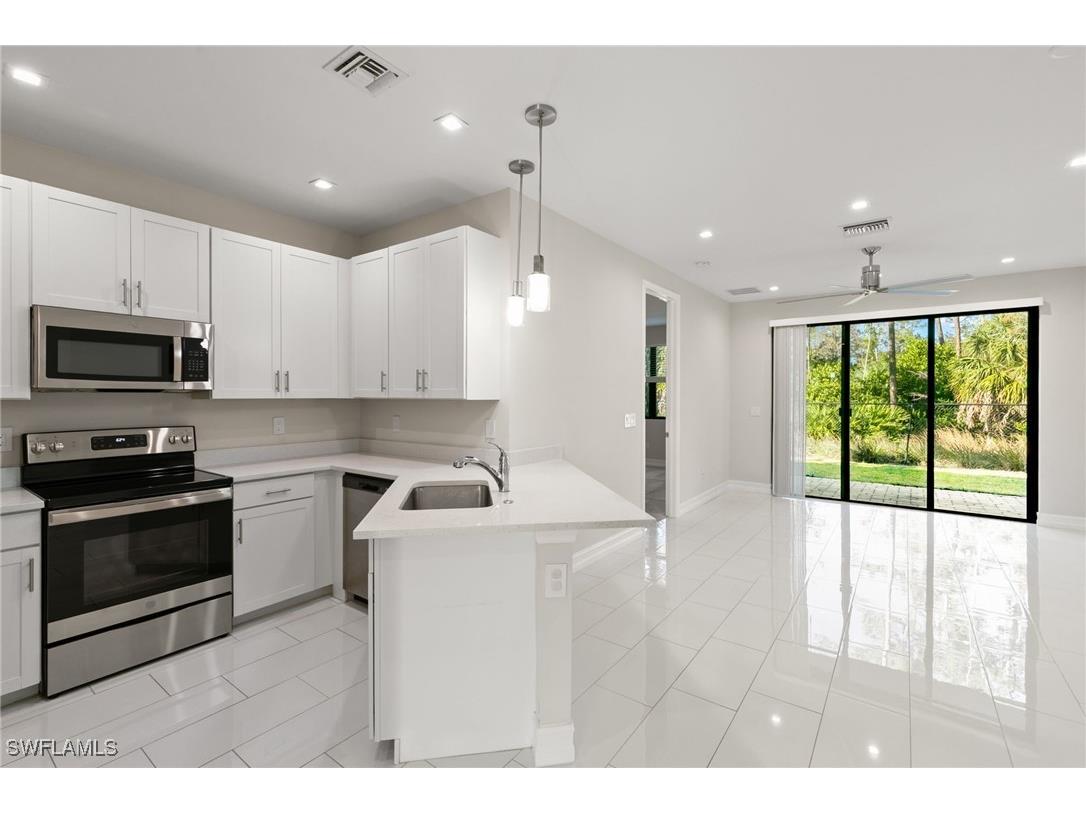 7635 Morgan Way Naples FL 34119 226001912 image4