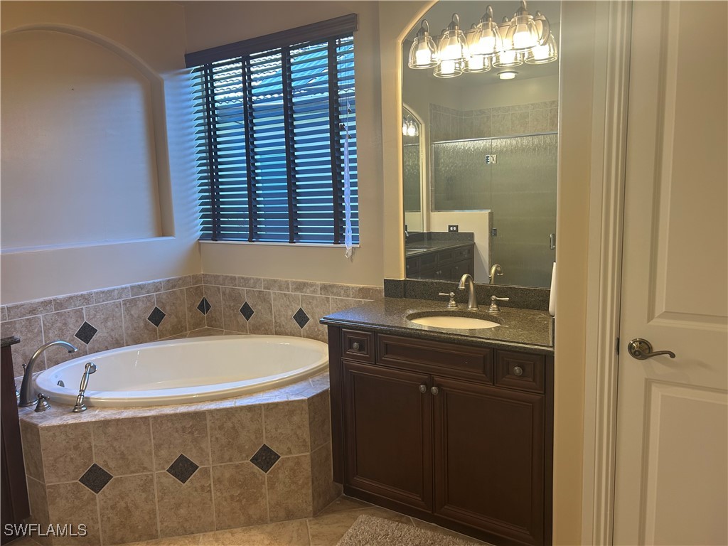 7636 Sussex Court Naples FL 34113 225067714 image20