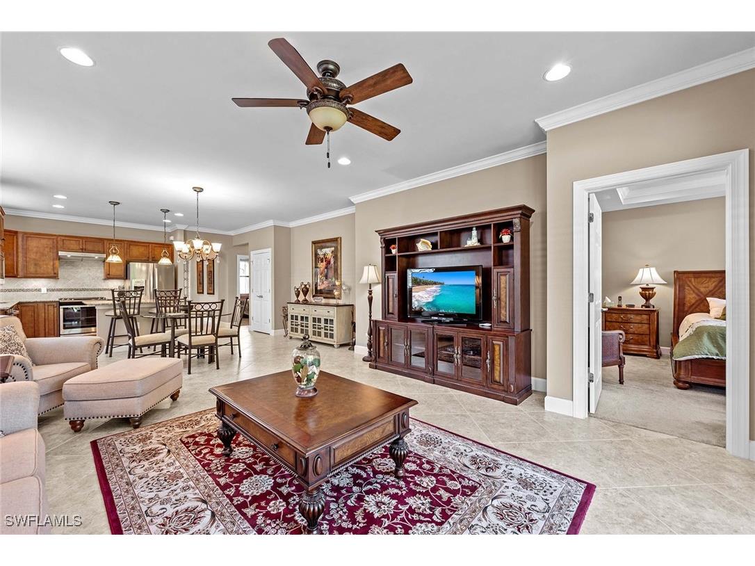 7638 Jacaranda Lane Naples FL 34114 224079403 image2