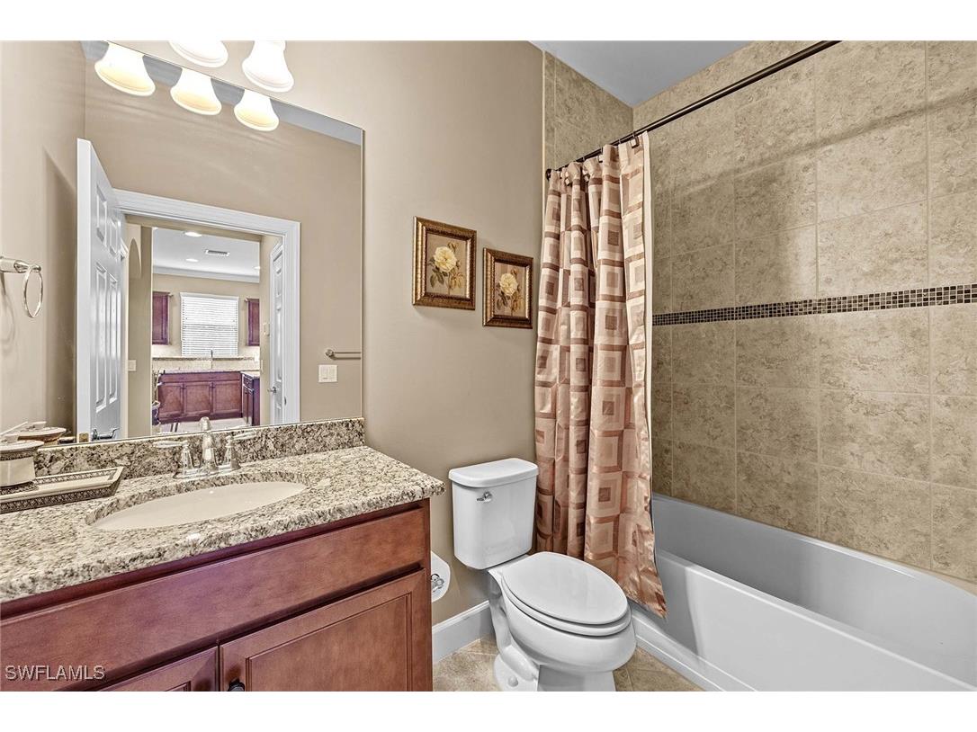 7638 Jacaranda Lane Naples FL 34114 224079403 image21