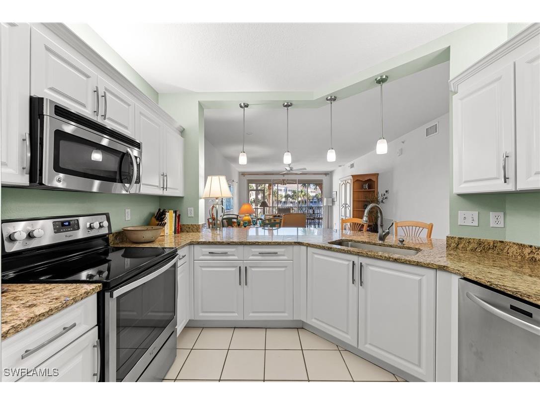 7638 Pebble Creek Circle #102 Naples FL 34108 226000842 image15