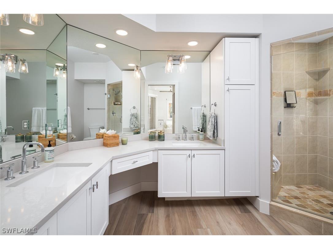 7638 Pebble Creek Circle #204 Naples FL 34108 226007350 image12