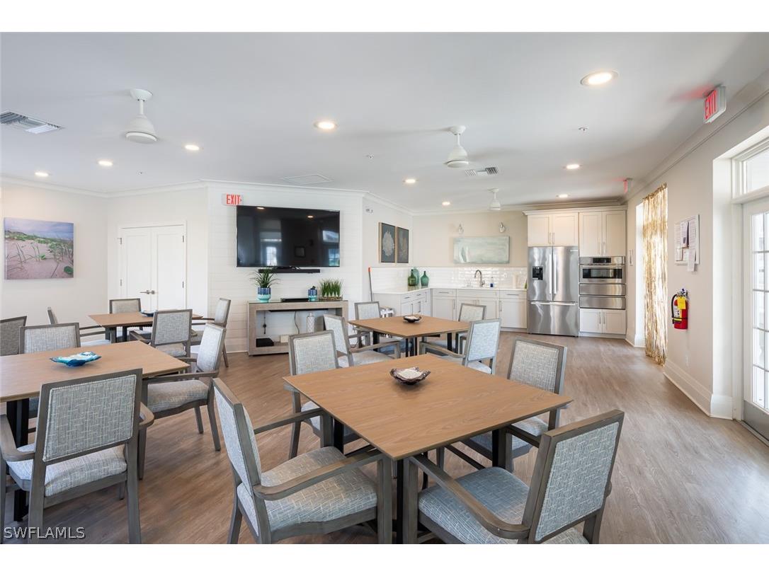 7638 Pebble Creek Circle #204 Naples FL 34108 226007350 image23