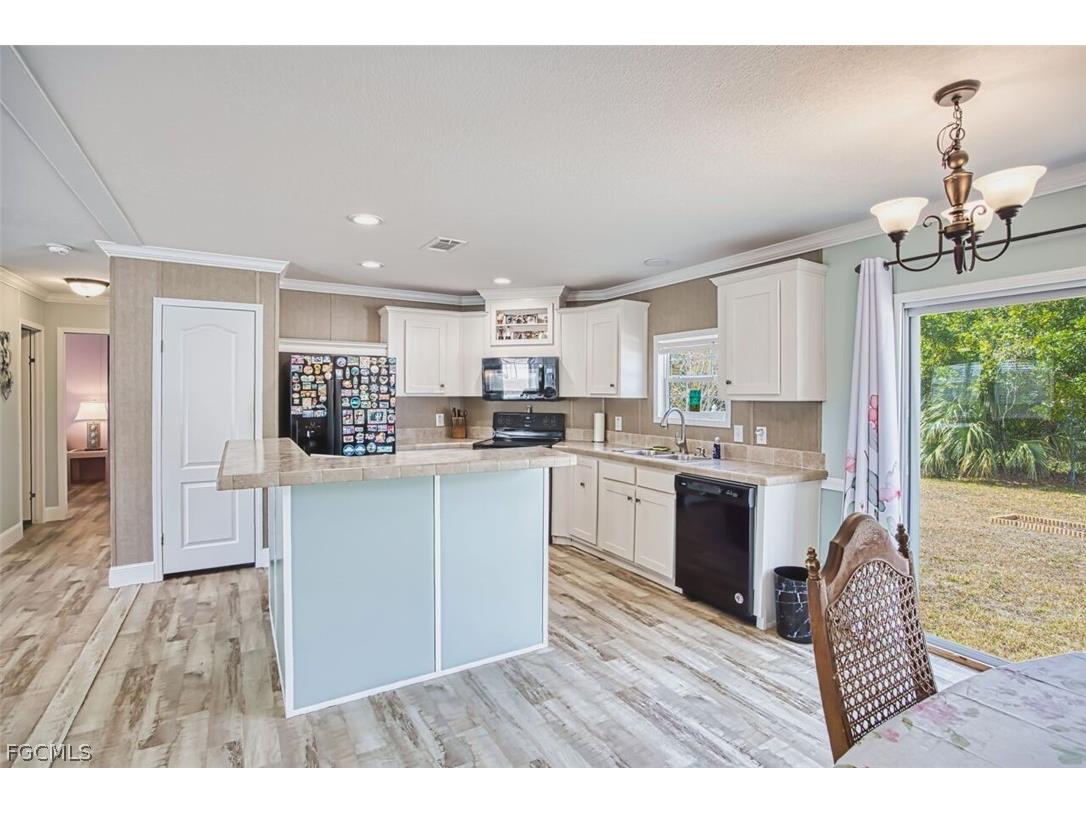 7638 Peyraud Drive North Fort Myers FL 33917 2026009668 image11