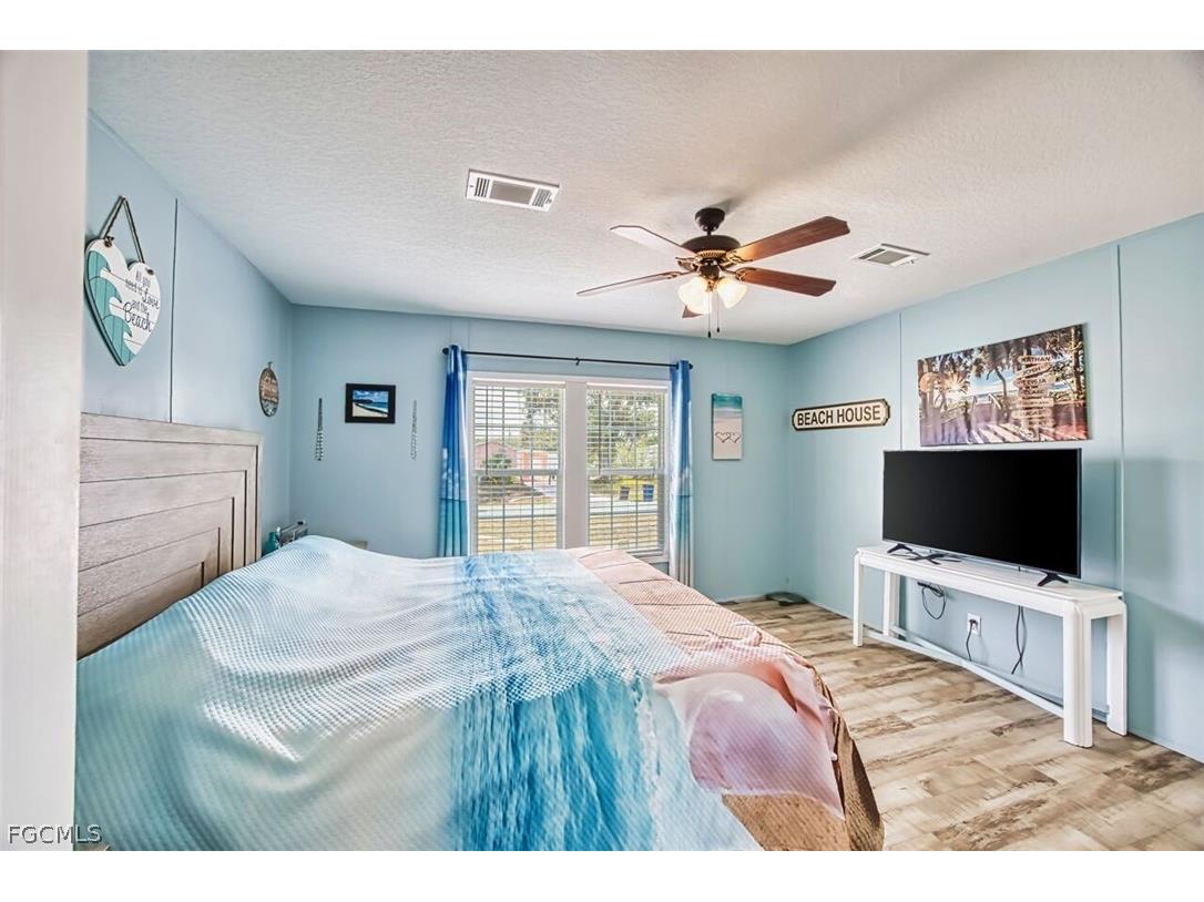 7638 Peyraud Drive North Fort Myers FL 33917 2026009668 image21