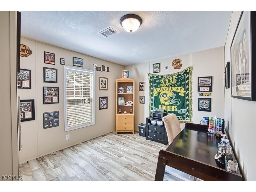 7638 Peyraud Drive North Fort Myers FL 33917 2026009668 image27