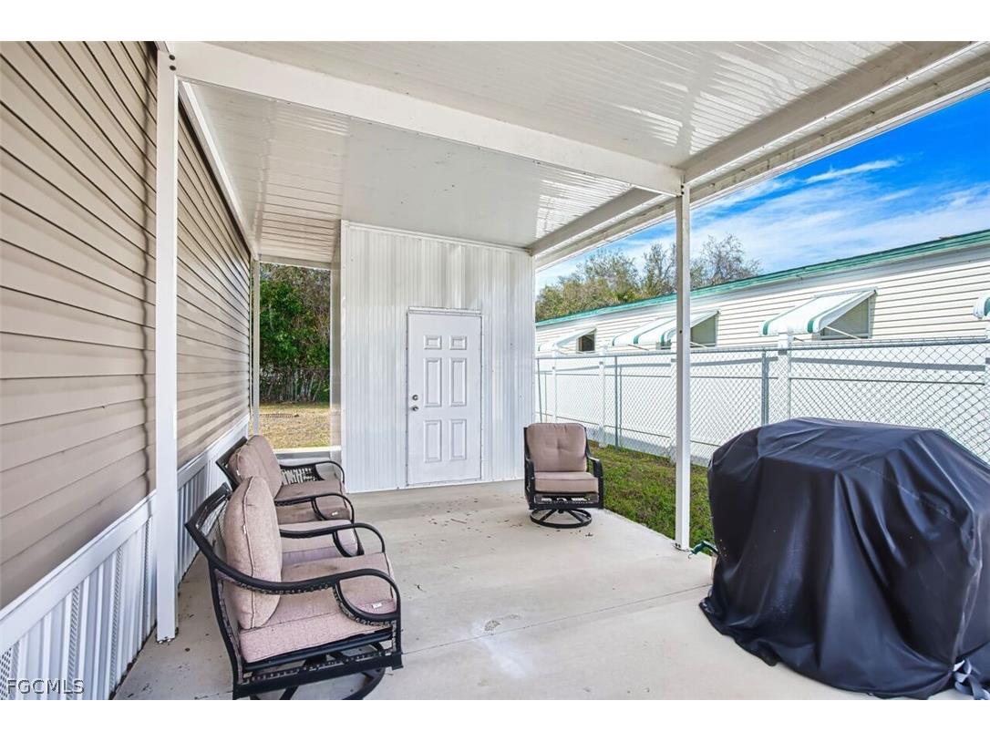 7638 Peyraud Drive North Fort Myers FL 33917 2026009668 image30