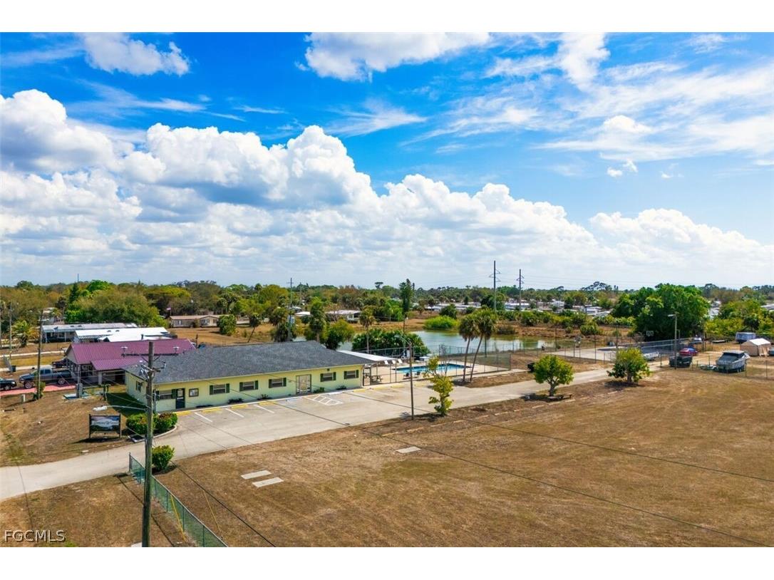 7638 Peyraud Drive North Fort Myers FL 33917 2026009668 image33