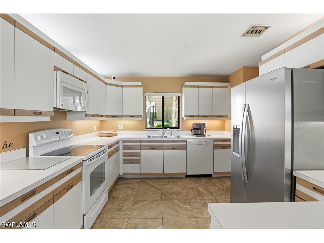 764 Eagle Creek Drive #103 Naples FL 34113 226013073 image6