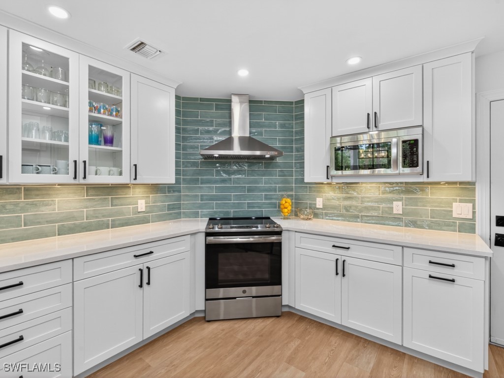 764 Eagle Creek Drive #104 Naples FL 34113 225067442 image11