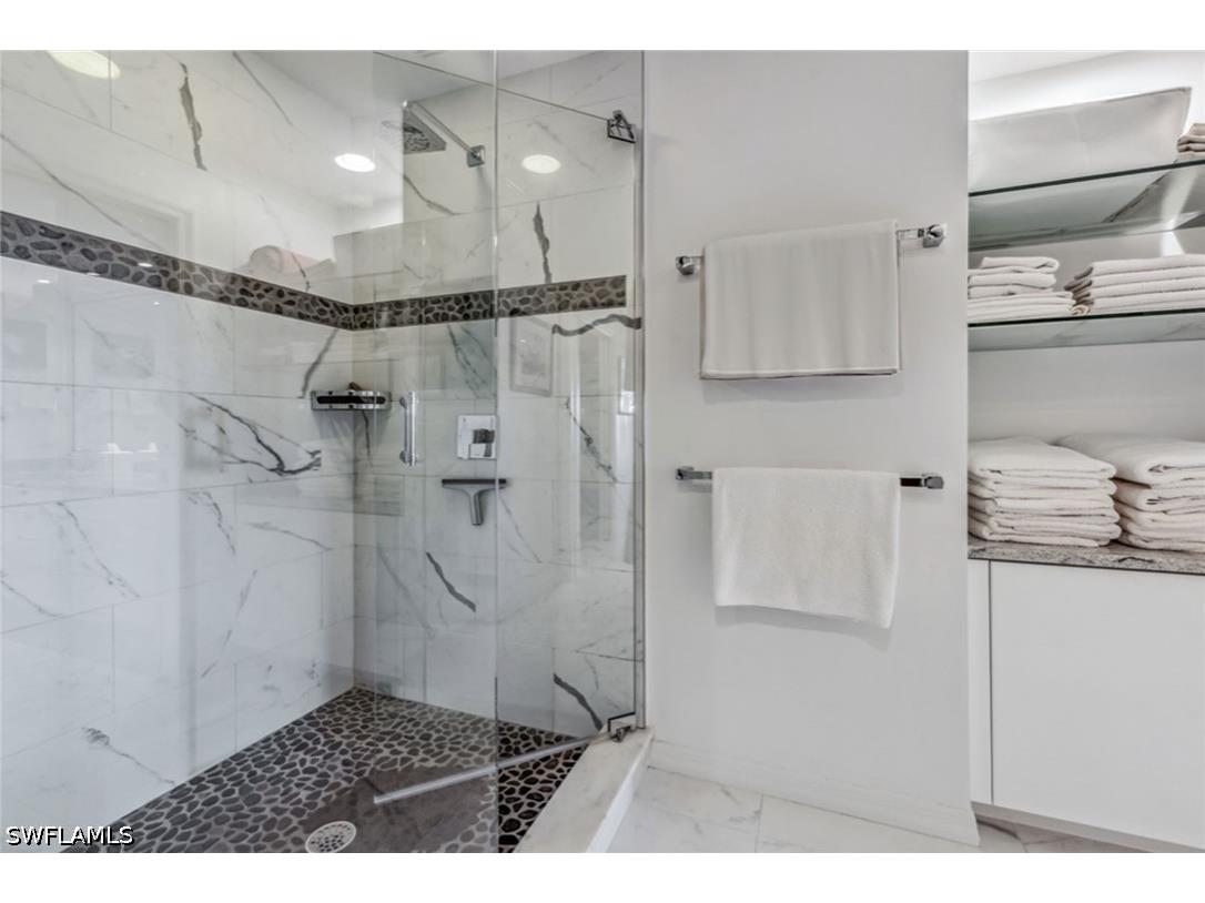 764 Eagle Creek Drive #301 Naples FL 34113 226013819 image12