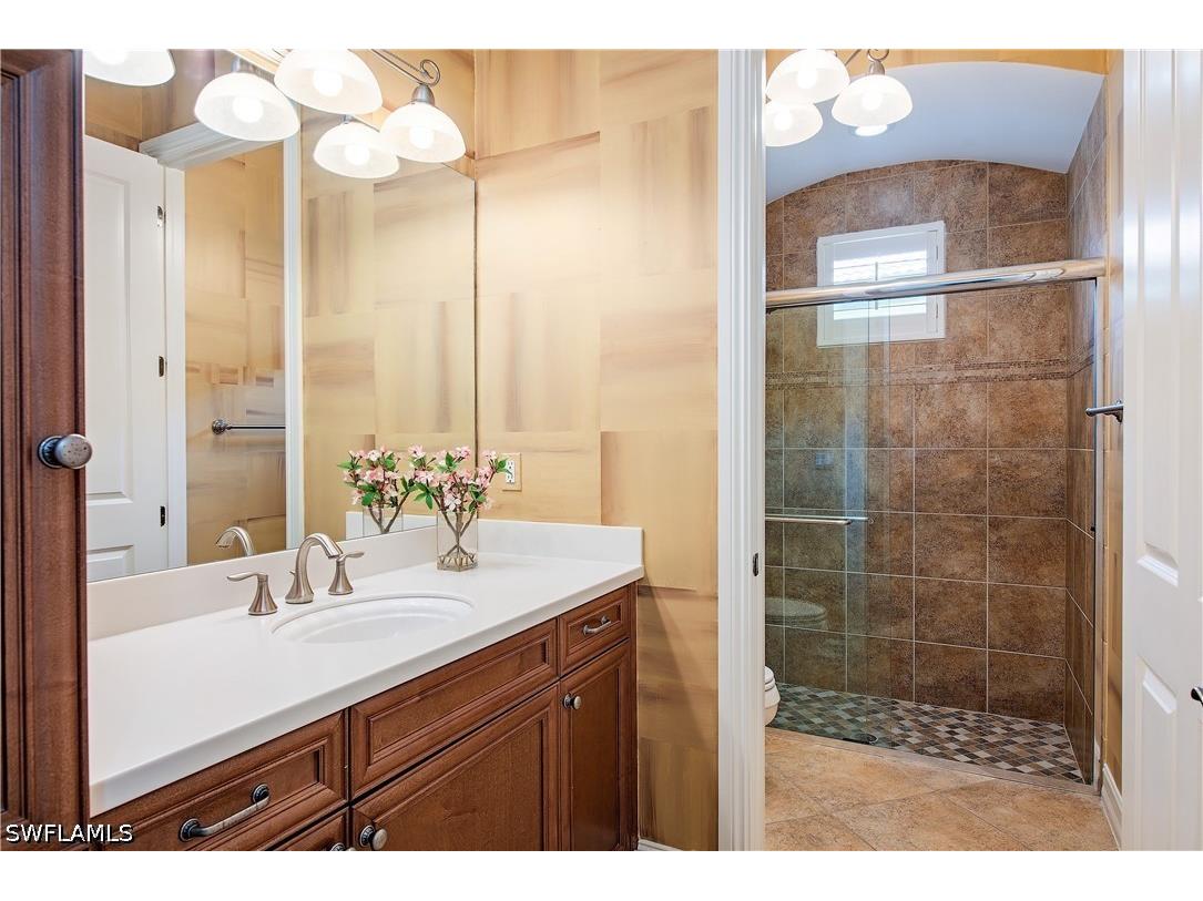 7643 Cottesmore Drive Naples FL 34113 226013492 image11