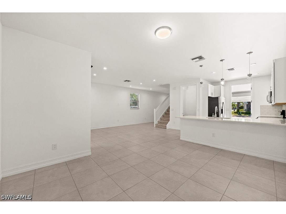 7643 Morgan Way Naples FL 34119 226020669 image10