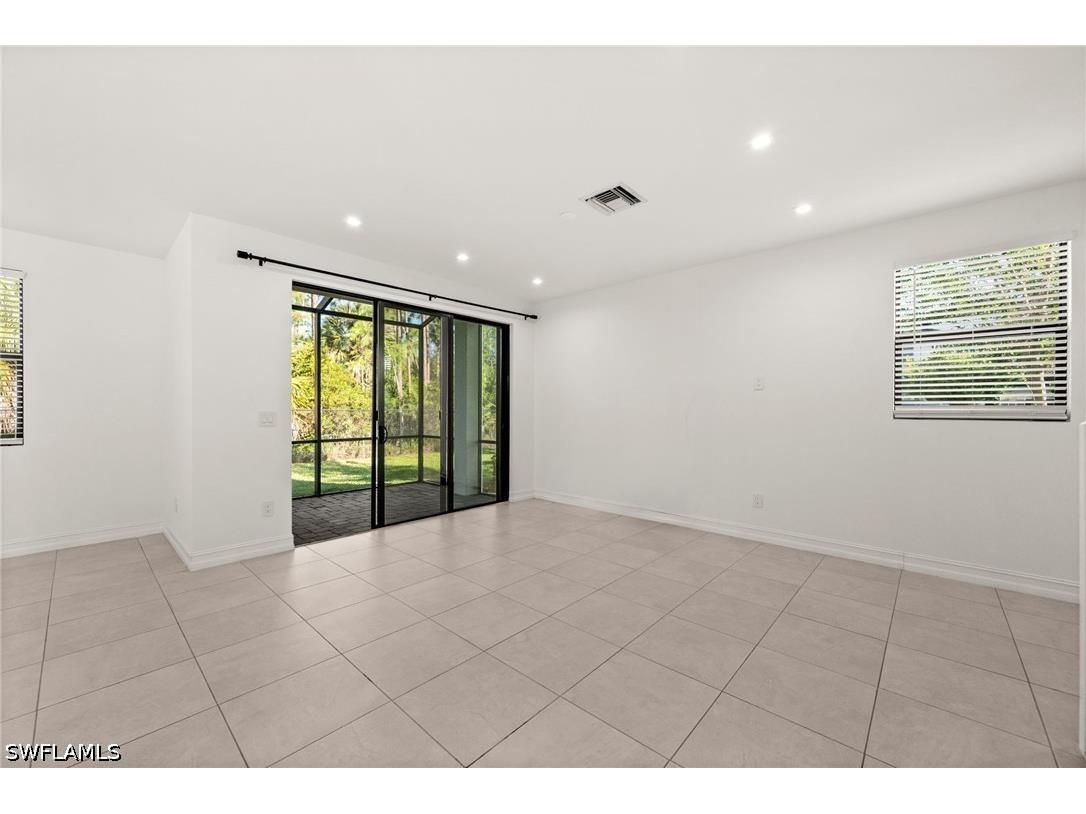 7643 Morgan Way Naples FL 34119 226020669 image11