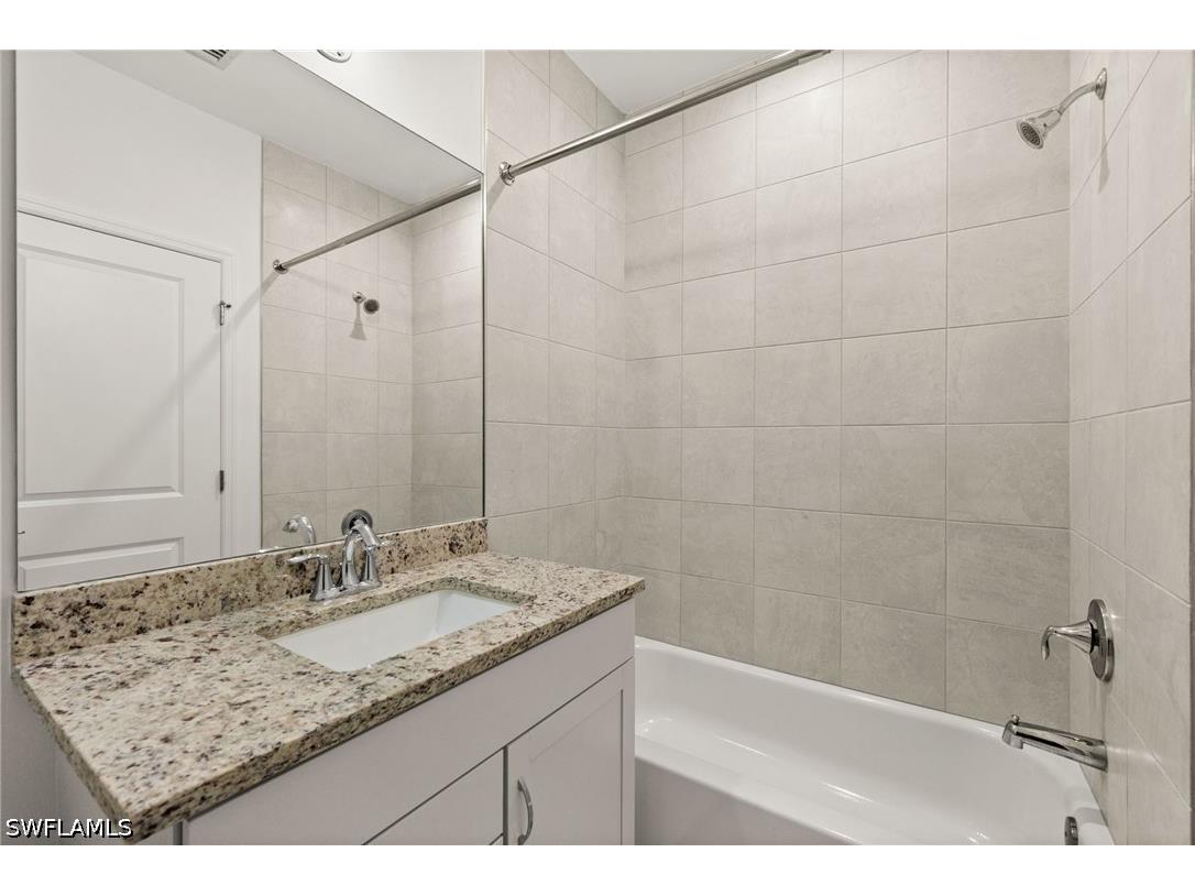 7643 Morgan Way Naples FL 34119 226020669 image23