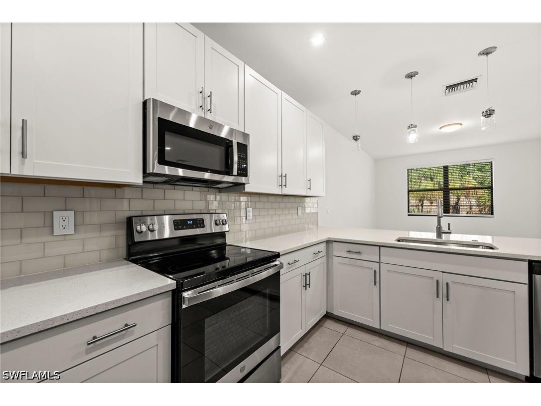 7643 Morgan Way Naples FL 34119 226020669 image4