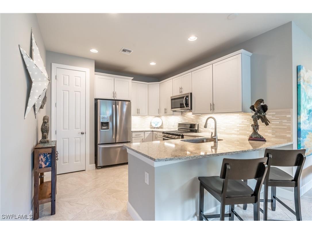 7646 Jacaranda Lane Naples FL 34114 223044659 image1