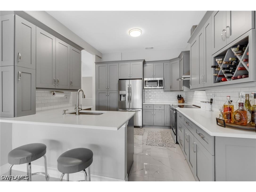 7648 Oleander Gate Drive #H202 Naples FL 34109 226019673 image1