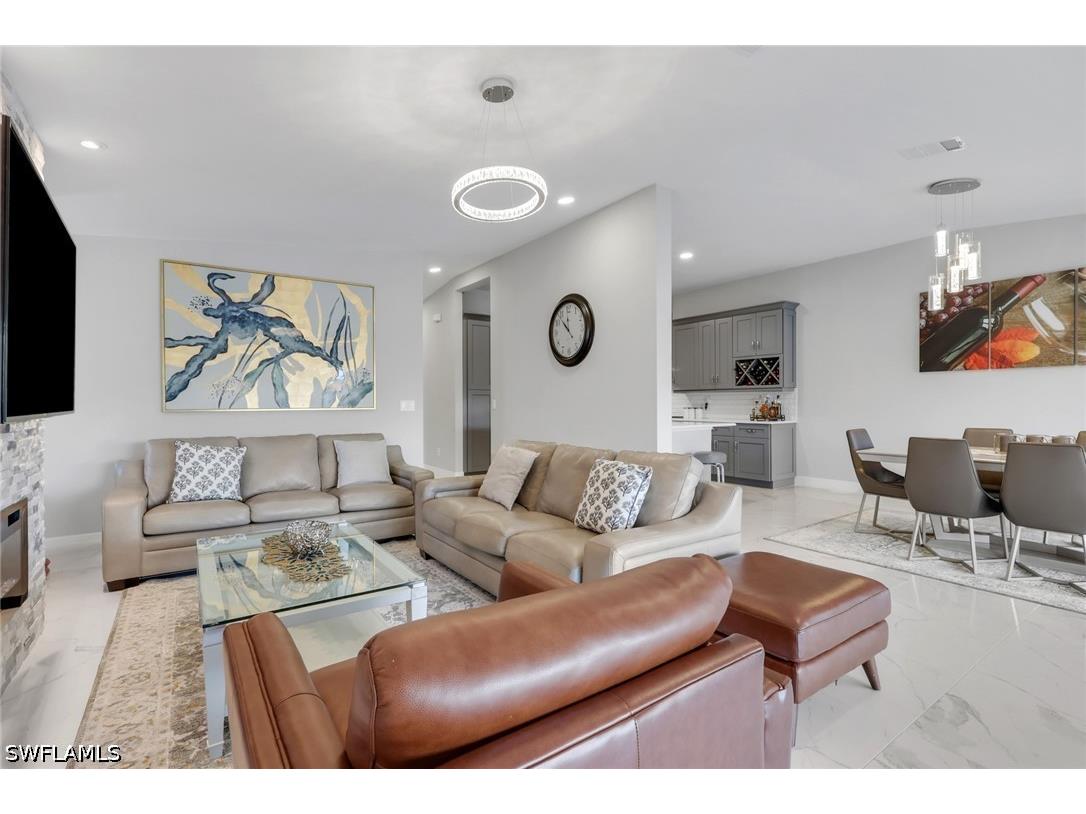 7648 Oleander Gate Drive #H202 Naples FL 34109 226019673 image11